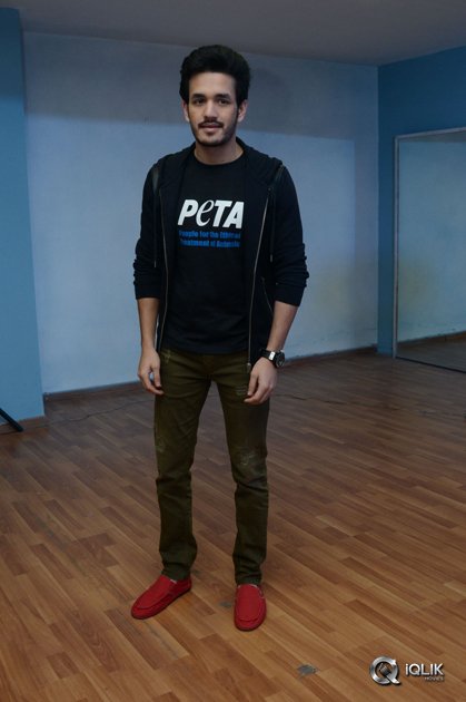 Akhil-Akkineni-at-Peta-Event